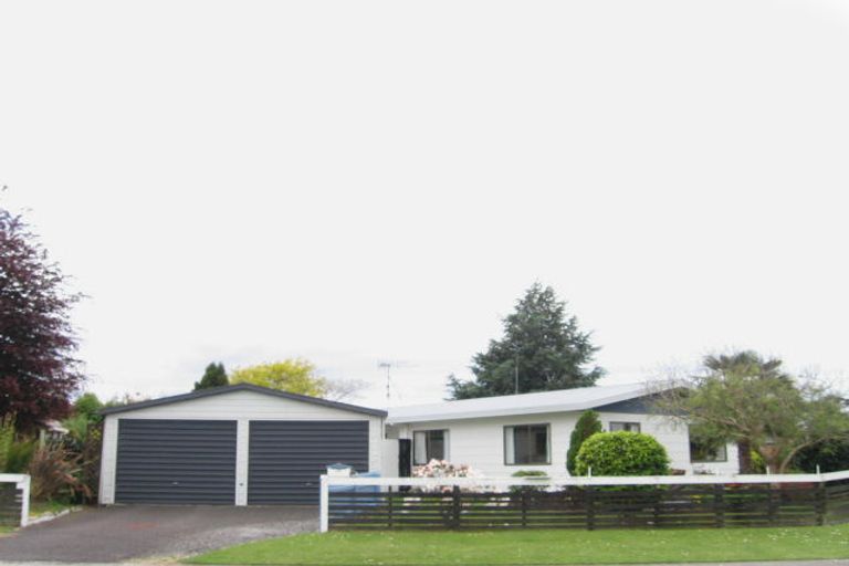 Photo of property in 19 Alexander Street, Katikati, 3129