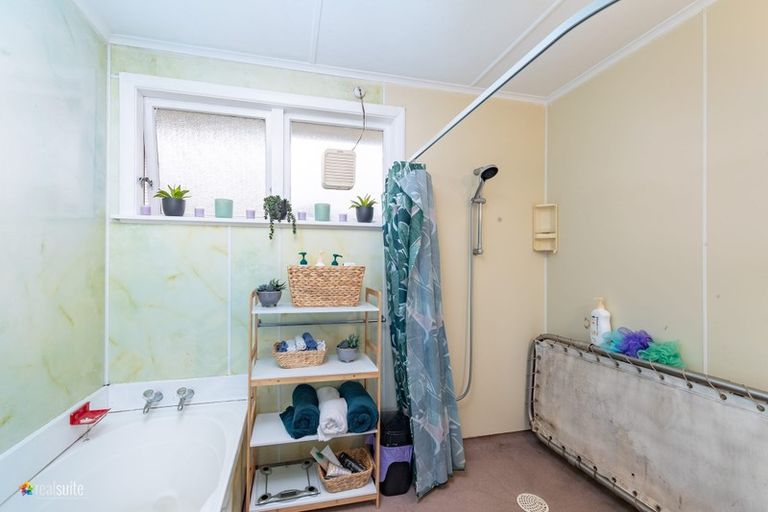 Photo of property in 95 Warspite Avenue, Cannons Creek, Porirua, 5024