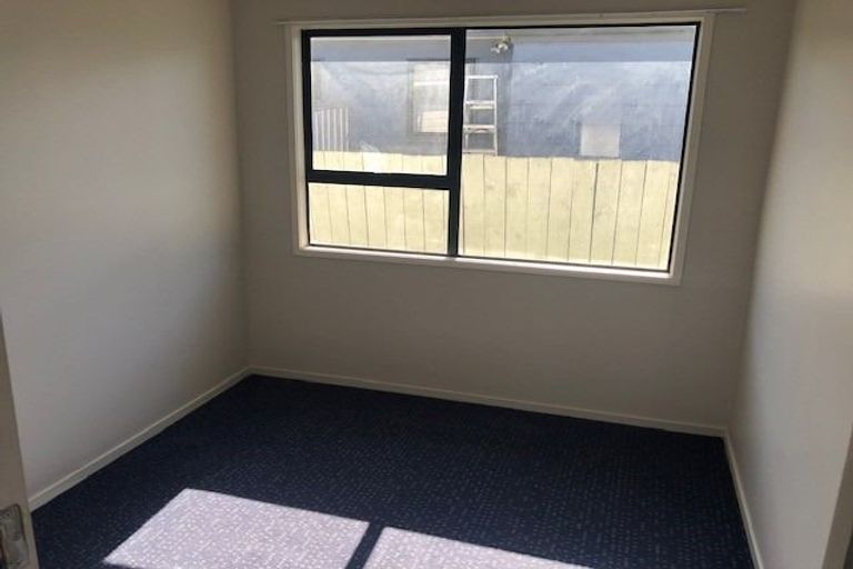 Photo of property in 15a Secretariat Place, Randwick Park, Auckland, 2105