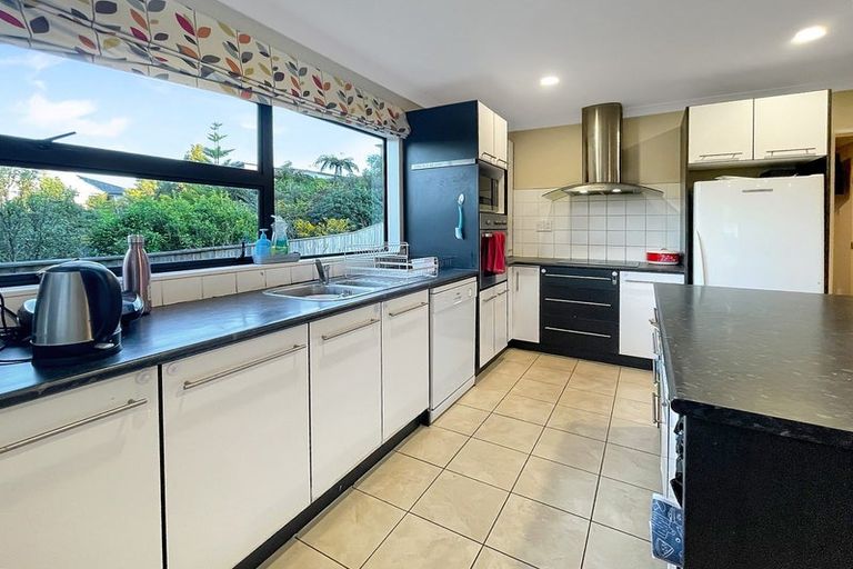 Photo of property in 12 Frankie Stevens Place, Riverstone Terraces, Upper Hutt, 5018