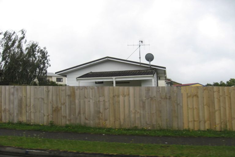 Photo of property in 1/3 Bloomfield Place, Onerahi, Whangarei, 0110