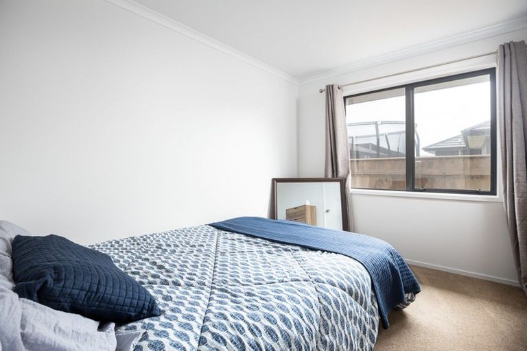 Photo of property in 10 Nukuroa Close, Waitara, 4320