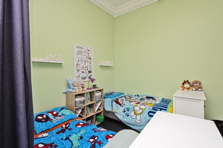 Photo of property in 275 Yarrow Street, Richmond, Invercargill, 9810