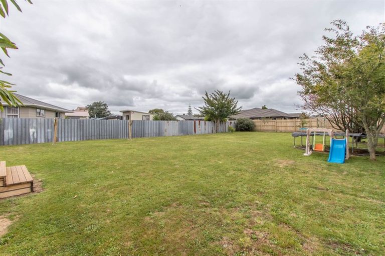 Photo of property in 5 Karaka Street, Inglewood, 4330
