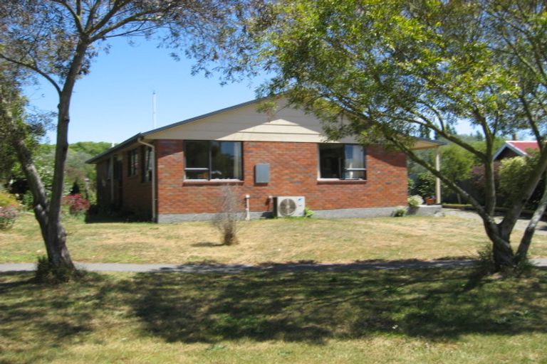 Photo of property in 8 Clarevale Street, Burwood, Christchurch, 8083