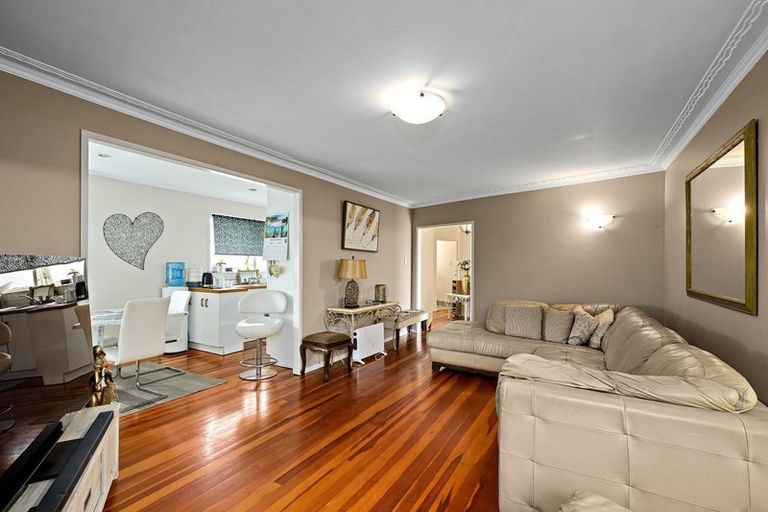 Photo of property in 7 Greenock Road, Ranui, Auckland, 0612