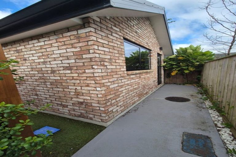 Photo of property in 7/176 Cambridge Terrace, Fairfield, Lower Hutt, 5011
