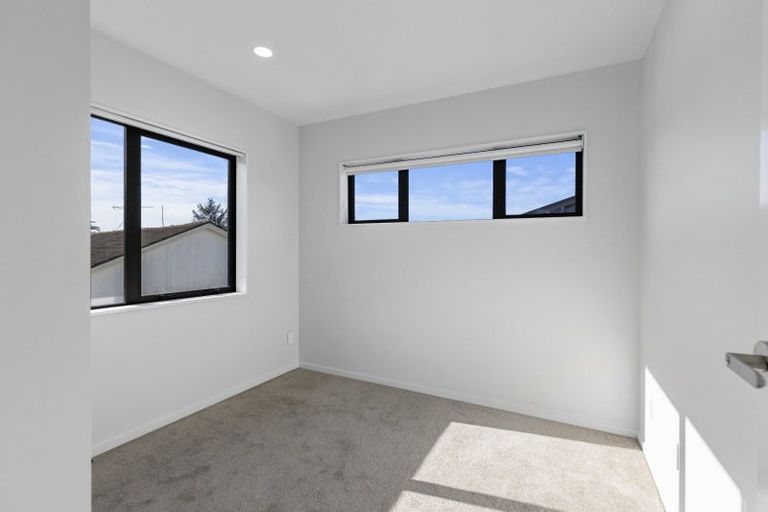 Photo of property in 40c John Downs Drive, Browns Bay, Auckland, 0630