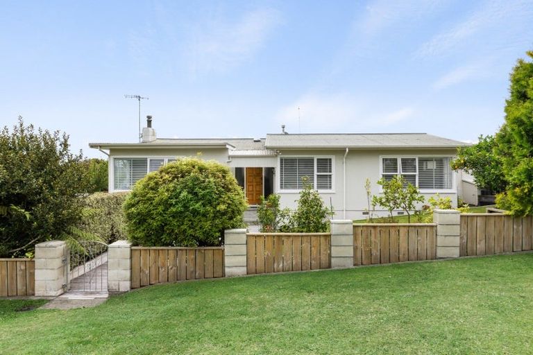 Photo of property in 13 Chambers Street, Havelock North, 4130