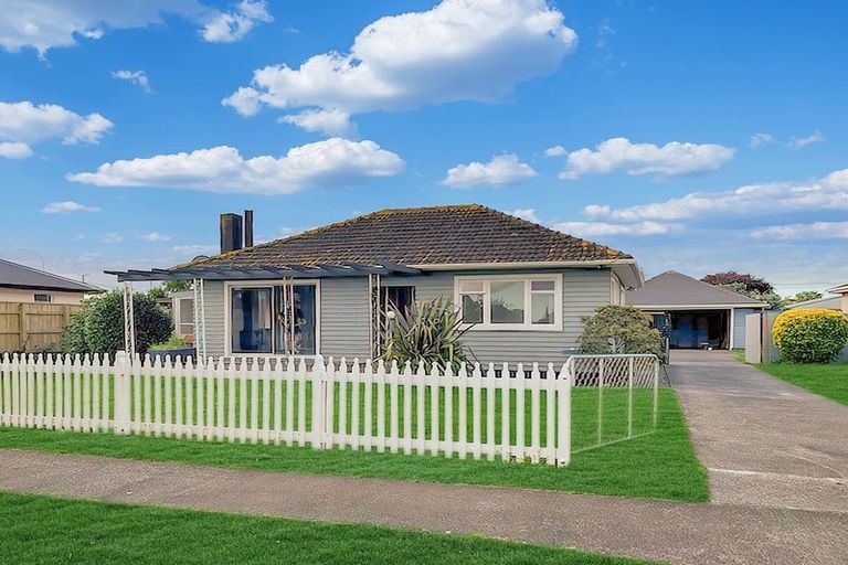 Photo of property in 29 Cook Street, Foxton, 4814