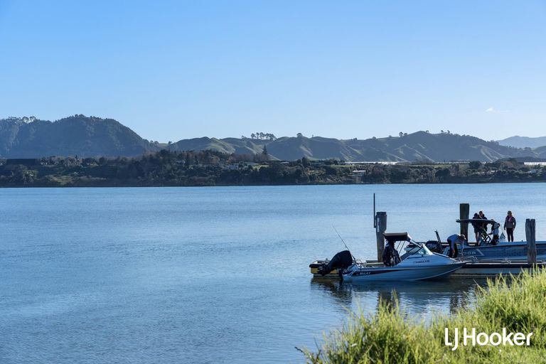 Photo of property in 39 Pio Road, Bowentown, Waihi Beach, 3177