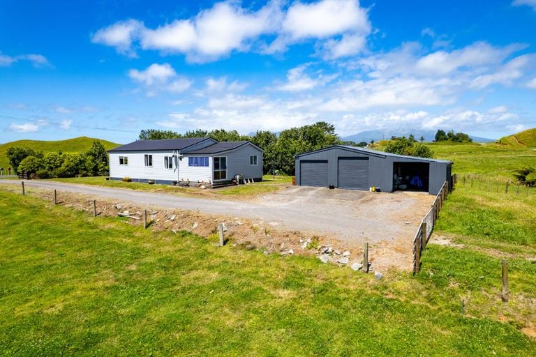 Photo of property in 282 Warea Road, Warea, New Plymouth, 4381