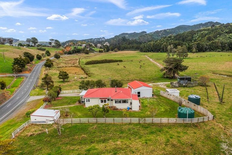 Photo of property in 768 Kaipara Flats Road, Kaipara Flats, Warkworth, 0981