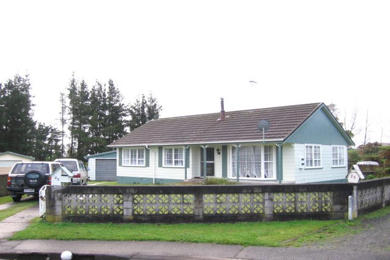 Photo of property in 27 Stafford Place, Tokoroa, 3420