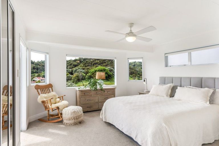 Photo of property in 11 Long Beach Road, Russell, 0202