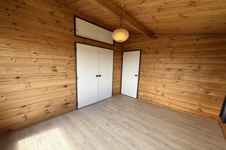 Photo of property in 6 Bronzewing Terrace, Unsworth Heights, Auckland, 0632