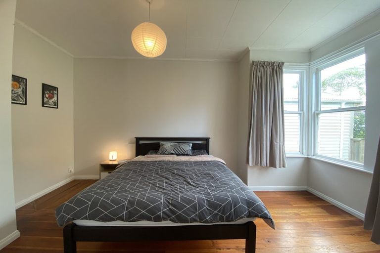 Photo of property in 32 Mckinley Crescent, Brooklyn, Wellington, 6021