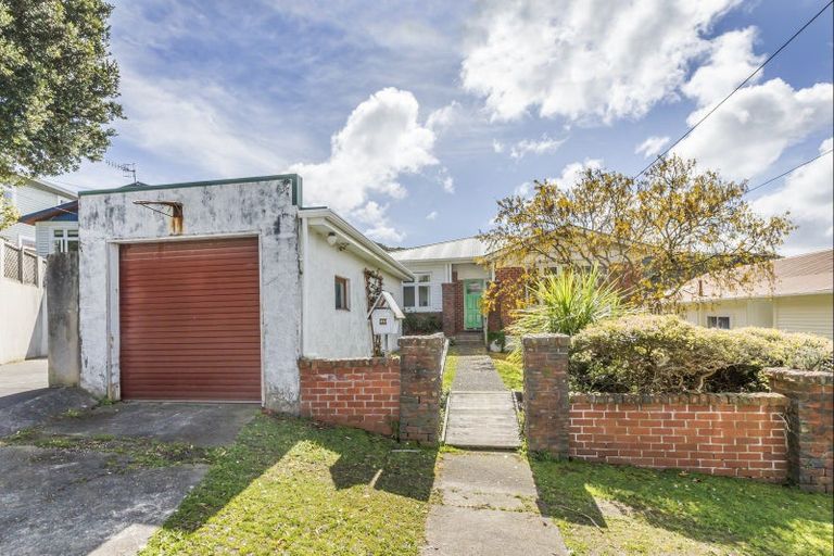 Photo of property in 20 Manuka Street, Miramar, Wellington, 6022