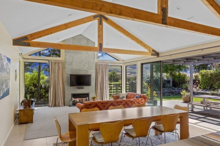 Photo of property in 6 Reading Court, Jacks Point, Queenstown, 9371