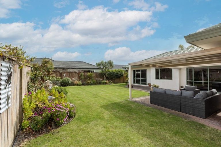 Photo of property in 6 Belgrave Place, Taradale, Napier, 4112