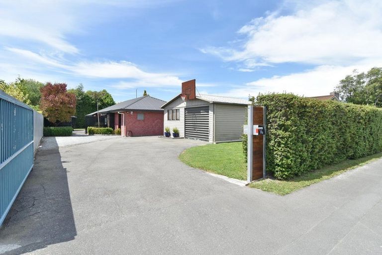 Photo of property in 16 Bush Street, Rangiora, 7400