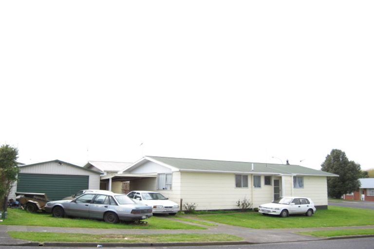 Photo of property in 4 Veronica Place, Bell Block, New Plymouth, 4312