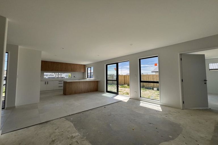 Photo of property in 4 Kearns Drive, Halswell, Christchurch, 8025