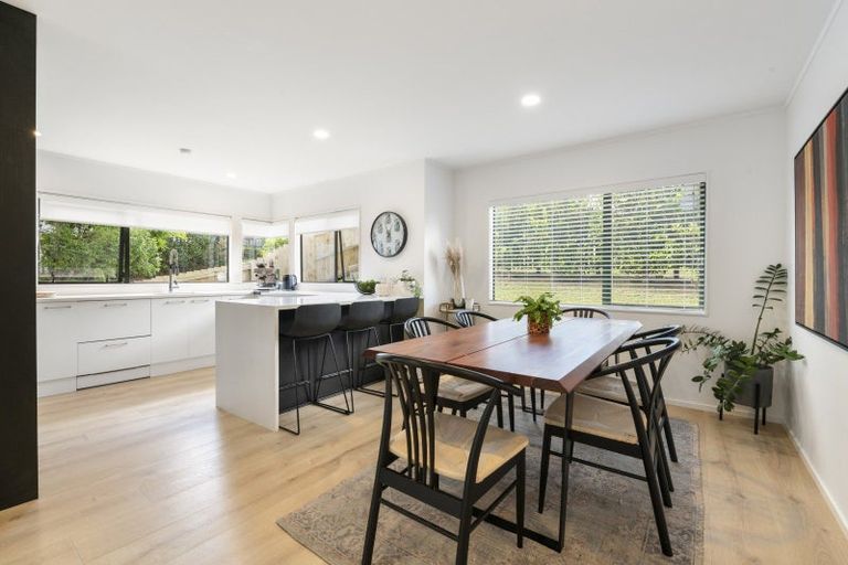 Photo of property in 7/1 Valley Road, Northcote, Auckland, 0626