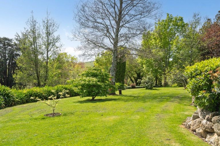 Photo of property in 8 Maungahina Road, Te Ore Ore, Masterton, 5886