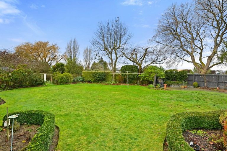 Photo of property in 45c Trafford Street, Harewood, Christchurch, 8051