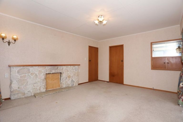 Photo of property in 22 Dewe Avenue, Feilding, 4702