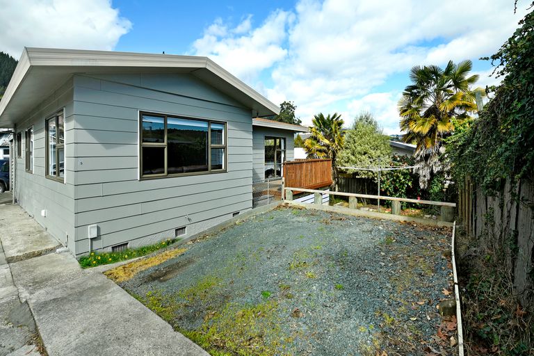 Photo of property in 1/25 Tipahi Street, Nelson South, Nelson, 7010