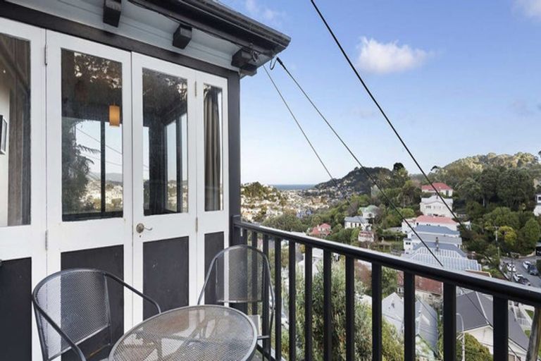 Photo of property in 52 Konini Road, Hataitai, Wellington, 6021