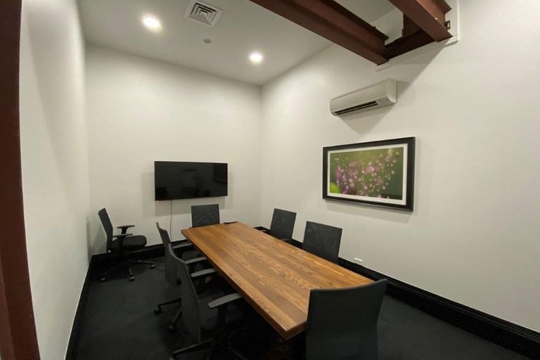 Photo of property in 1 Davy Street, Carterton, 5713