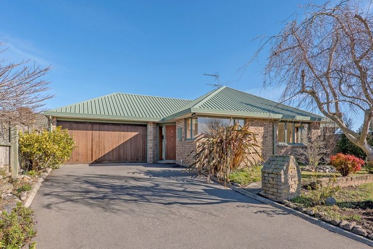 Photo of property in 27 Ballarat Road, Rangiora, 7400