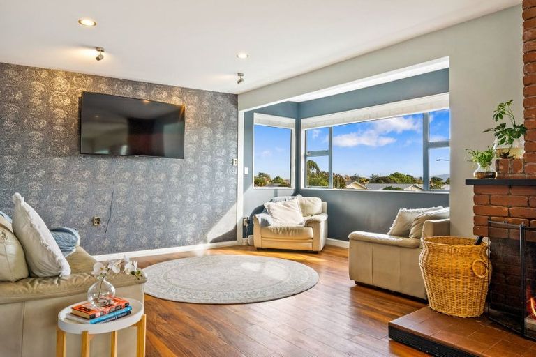 Photo of property in 35a Sylvan Avenue, Waikanae, 5036