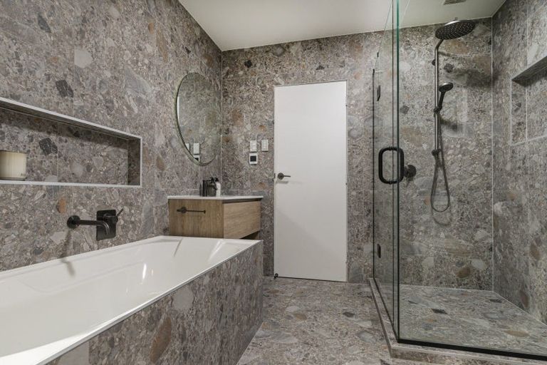 Photo of property in 23 Gordon Avenue, Forrest Hill, Auckland, 0620