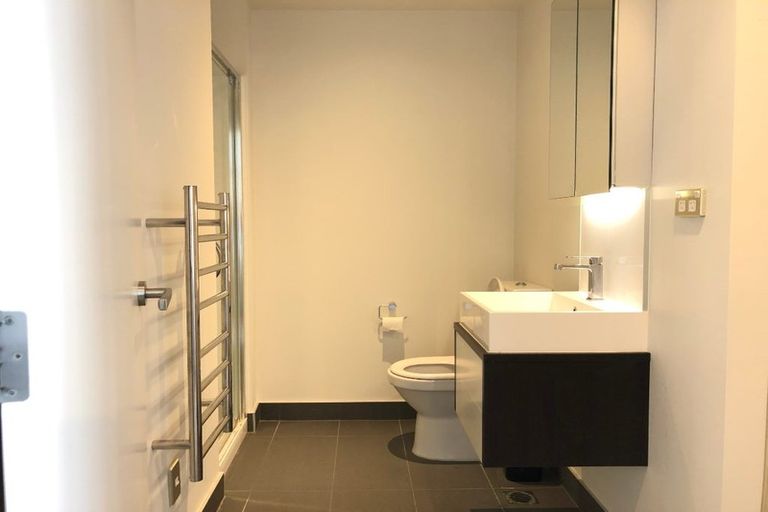 Photo of property in Queen's Residences, 407/8 Airedale Street, Auckland Central, Auckland, 1010