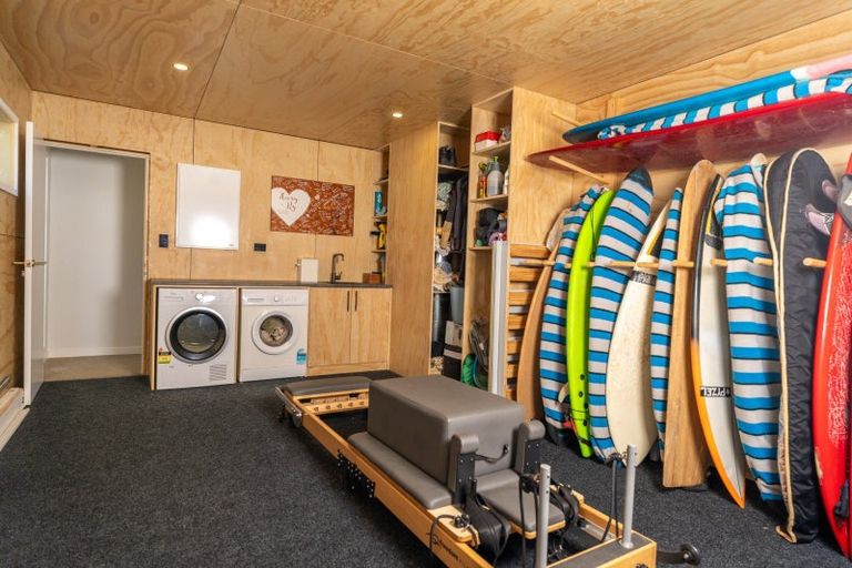 Photo of property in 2 Taeore Lane, Raglan, 3225