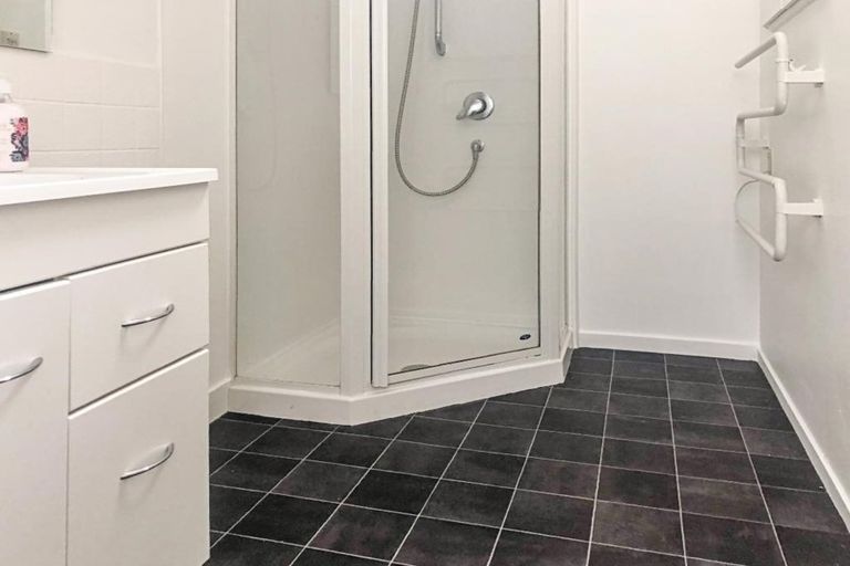 Photo of property in 31 Danbury Drive, Torbay, Auckland, 0630