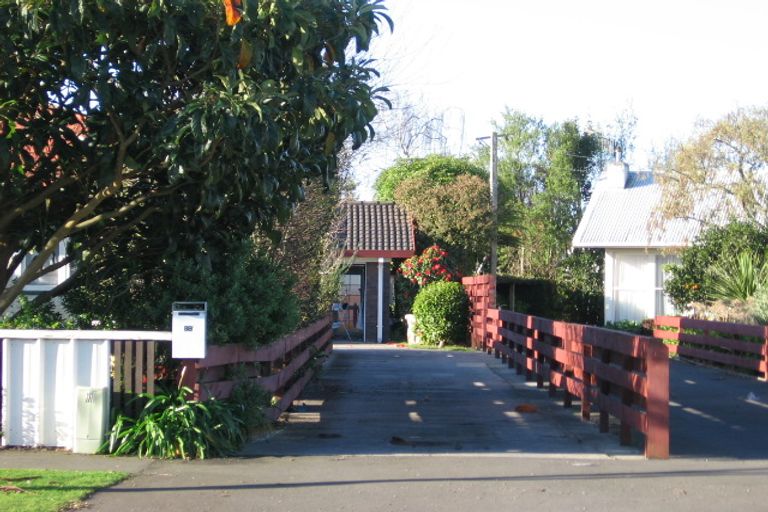 Photo of property in 8a Sandwich Road, St Andrews, Hamilton, 3200