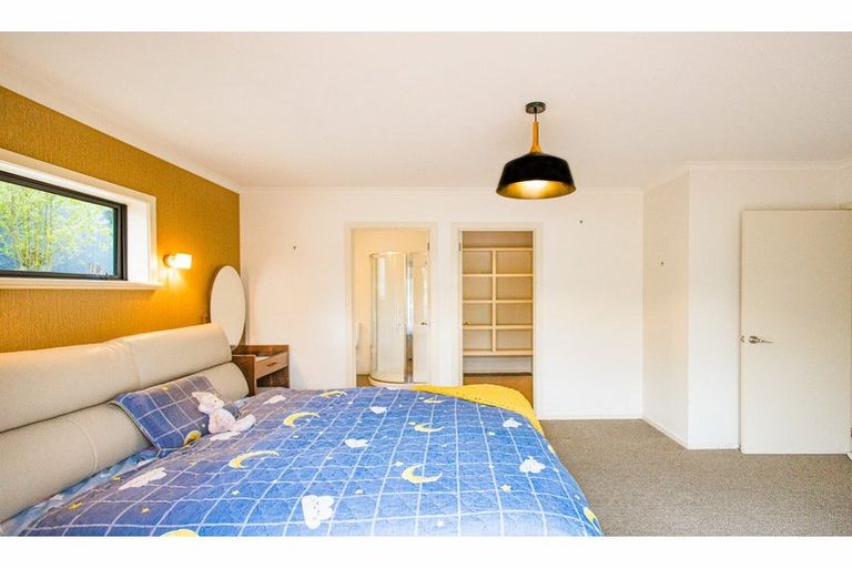 Photo of property in 6 Lachlan Place, Marchwiel, Timaru, 7910