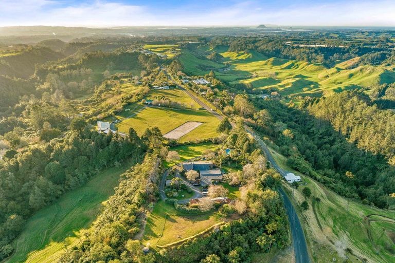 Photo of property in 64 Oropi Gorge Road, Pyes Pa, Tauranga, 3173