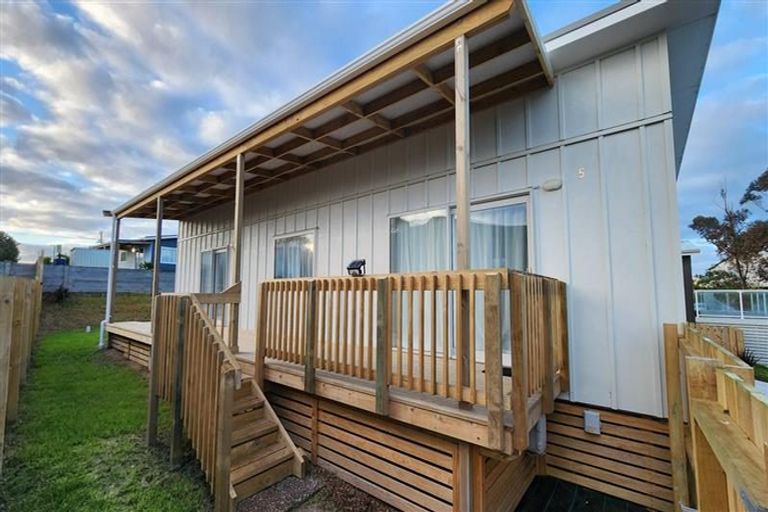 Photo of property in 5 Sunset Way, Ruakaka, 0116