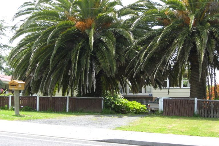 Photo of property in 32 Riverhead Road, Kumeu, 0810