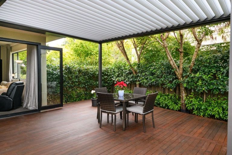 Photo of property in 9 Awatea Terrace, Hokowhitu, Palmerston North, 4410