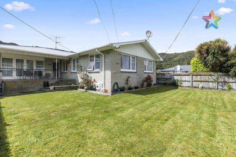 Photo of property in 12 Rimu Street, Naenae, Lower Hutt, 5011