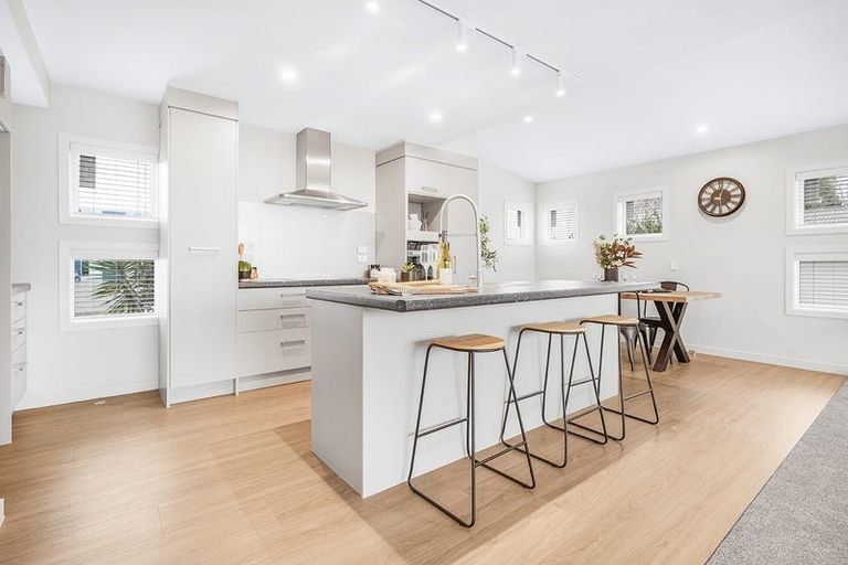 Photo of property in 19 Rostrevor Street, Hamilton Central, Hamilton, 3204