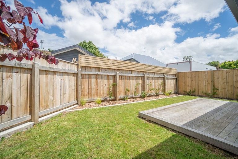 Photo of property in 33b Windsor Street, Terrace End, Palmerston North, 4410