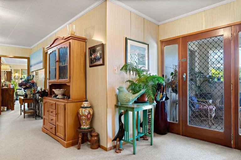 Photo of property in 13 Fairbrother Street, Carterton, 5713